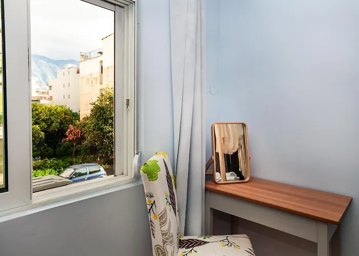 Citysea Fusion, Elegant Gem Minutes From The Kalamata