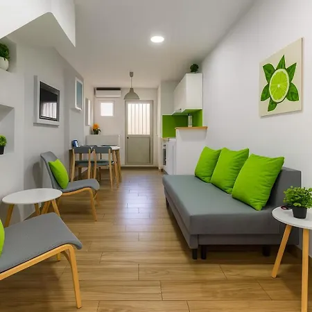 Citysea Fusion, Elegant Gem Minutes From The Apartman *